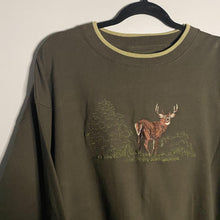 Load image into Gallery viewer, NWT Embroidered Woodsy Crewneck
