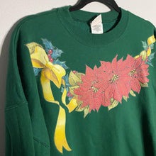 Load image into Gallery viewer, Holiday Flower Print Crewneck
