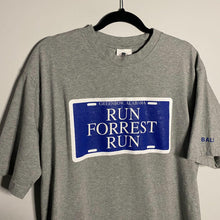 Load image into Gallery viewer, 2005 Run Forrest Run Bubba Gump Shrimp Co
